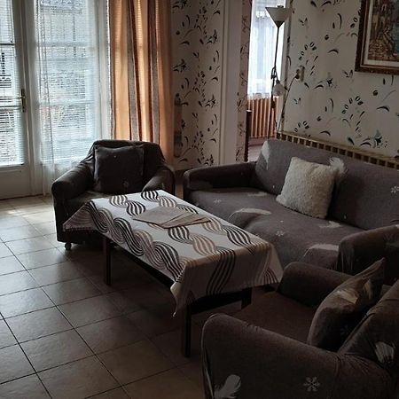 Ilona Apartmanok บาลาตงโบกลาร์ ภายนอก รูปภาพ