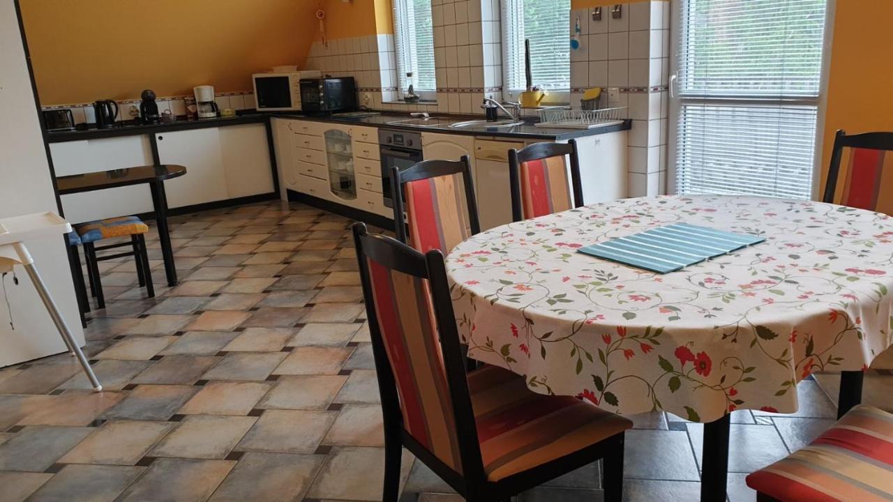 Ilona Apartmanok บาลาตงโบกลาร์ ภายนอก รูปภาพ