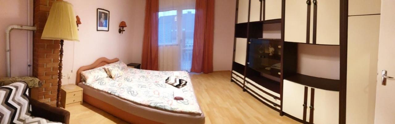 Ilona Apartmanok บาลาตงโบกลาร์ ภายนอก รูปภาพ
