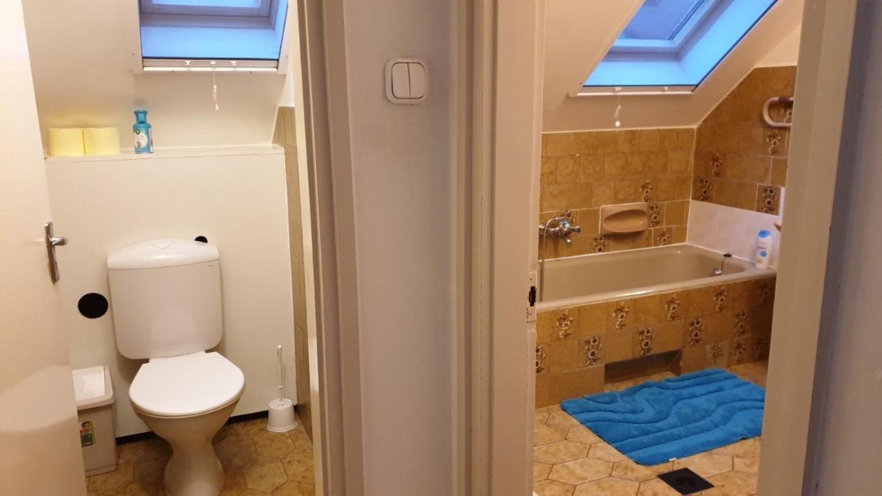 Ilona Apartmanok บาลาตงโบกลาร์ ภายนอก รูปภาพ