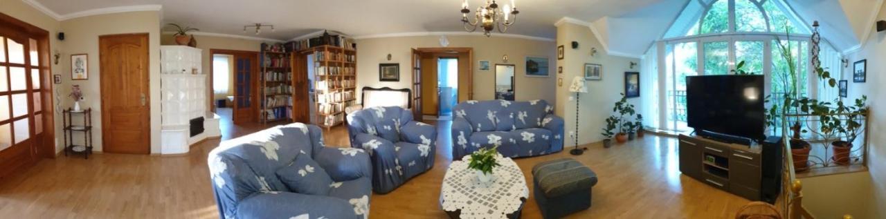 Ilona Apartmanok บาลาตงโบกลาร์ ภายนอก รูปภาพ